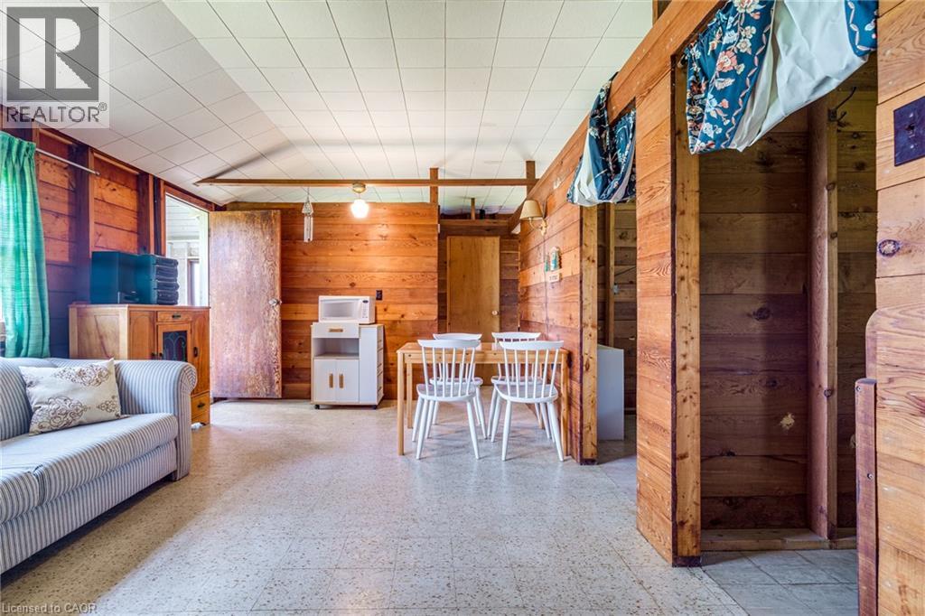 845 LAKESHORE Road - Image 37