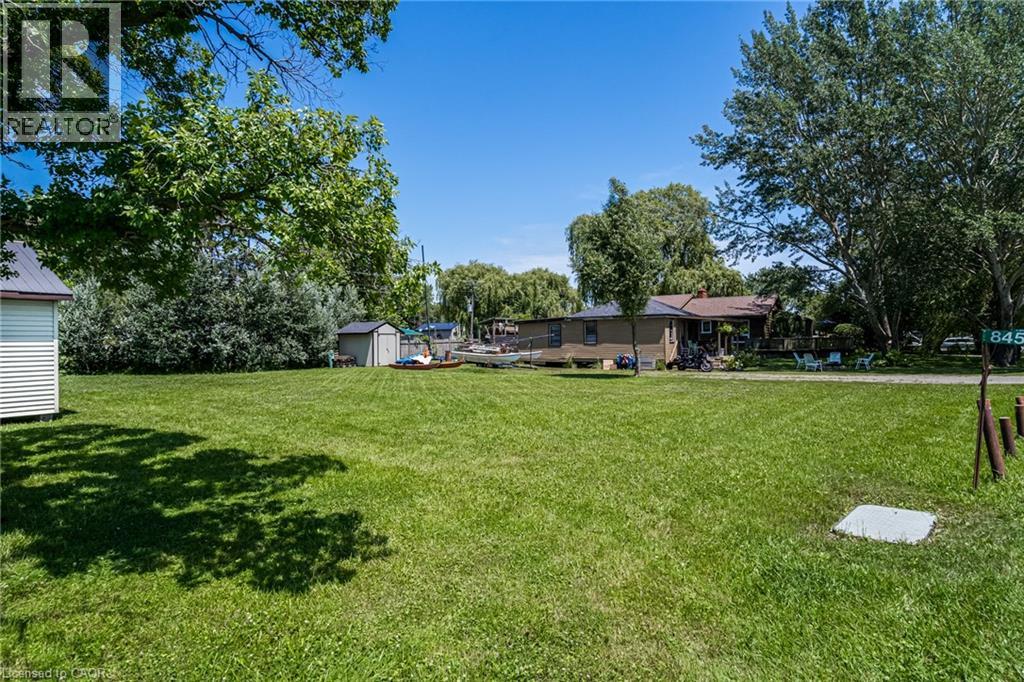 845 LAKESHORE Road - Image 48