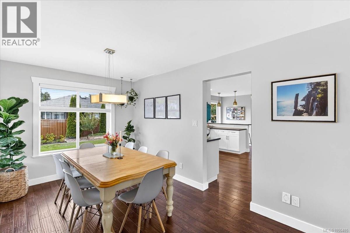 3615 Lyall Point Cres - 17