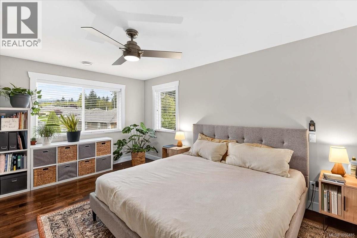 3615 Lyall Point Cres - 28
