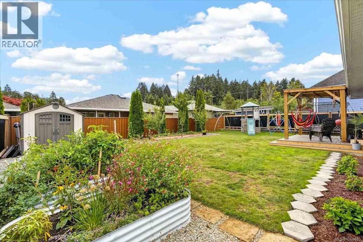 3615 Lyall Point Cres - 47