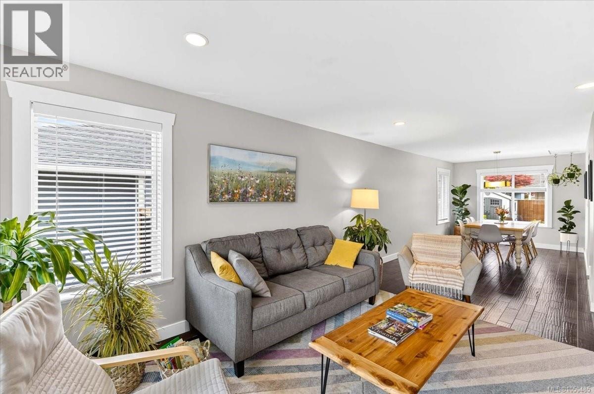 3615 Lyall Point Crescent, Port Alberni, British Columbia, V9Y0A2, Port Alberni, British Columbia — photo 4 of 5