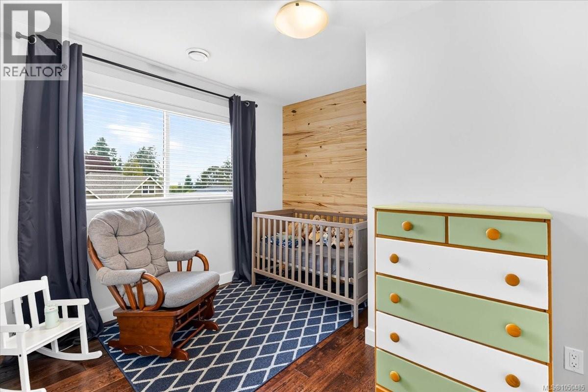 3615 Lyall Point Cres - 39