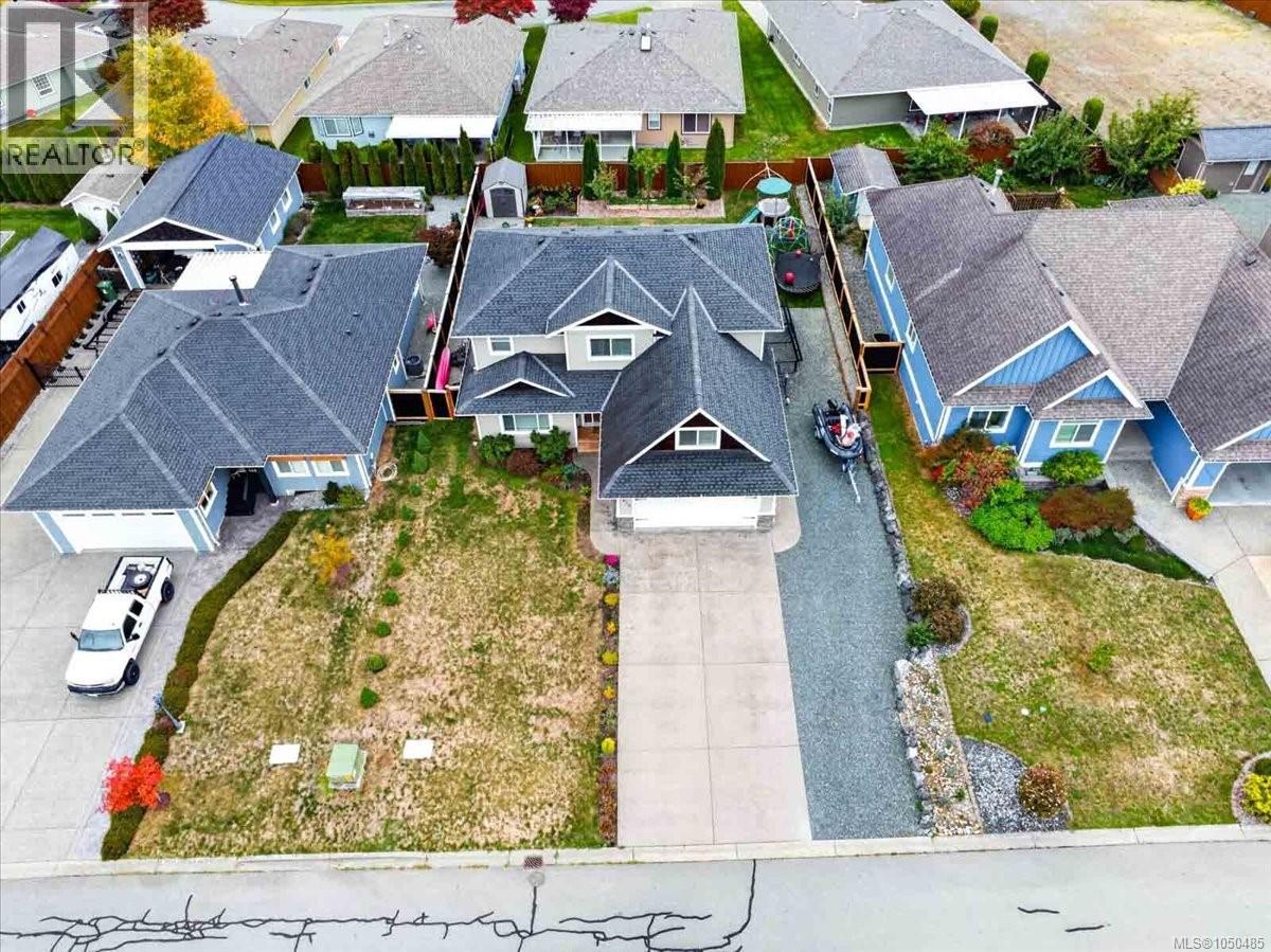 3615 Lyall Point Cres - Image 57