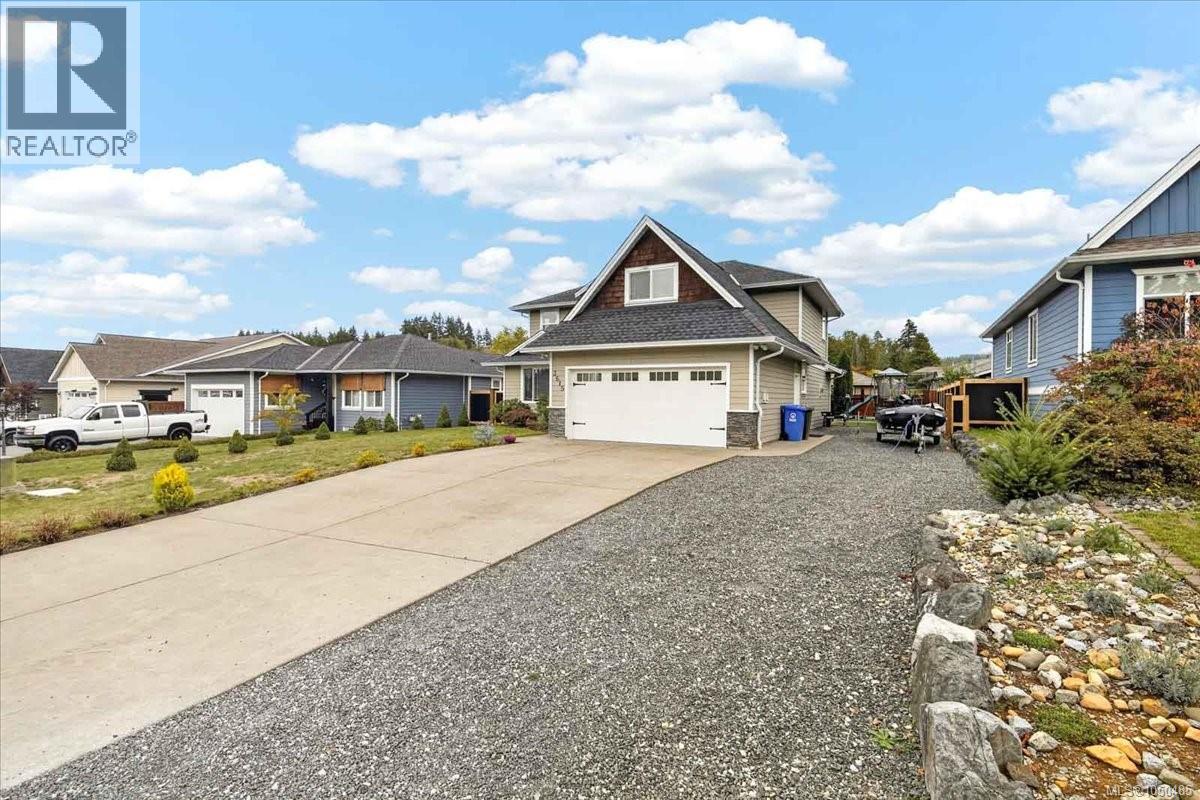 3615 Lyall Point Cres - Image 56
