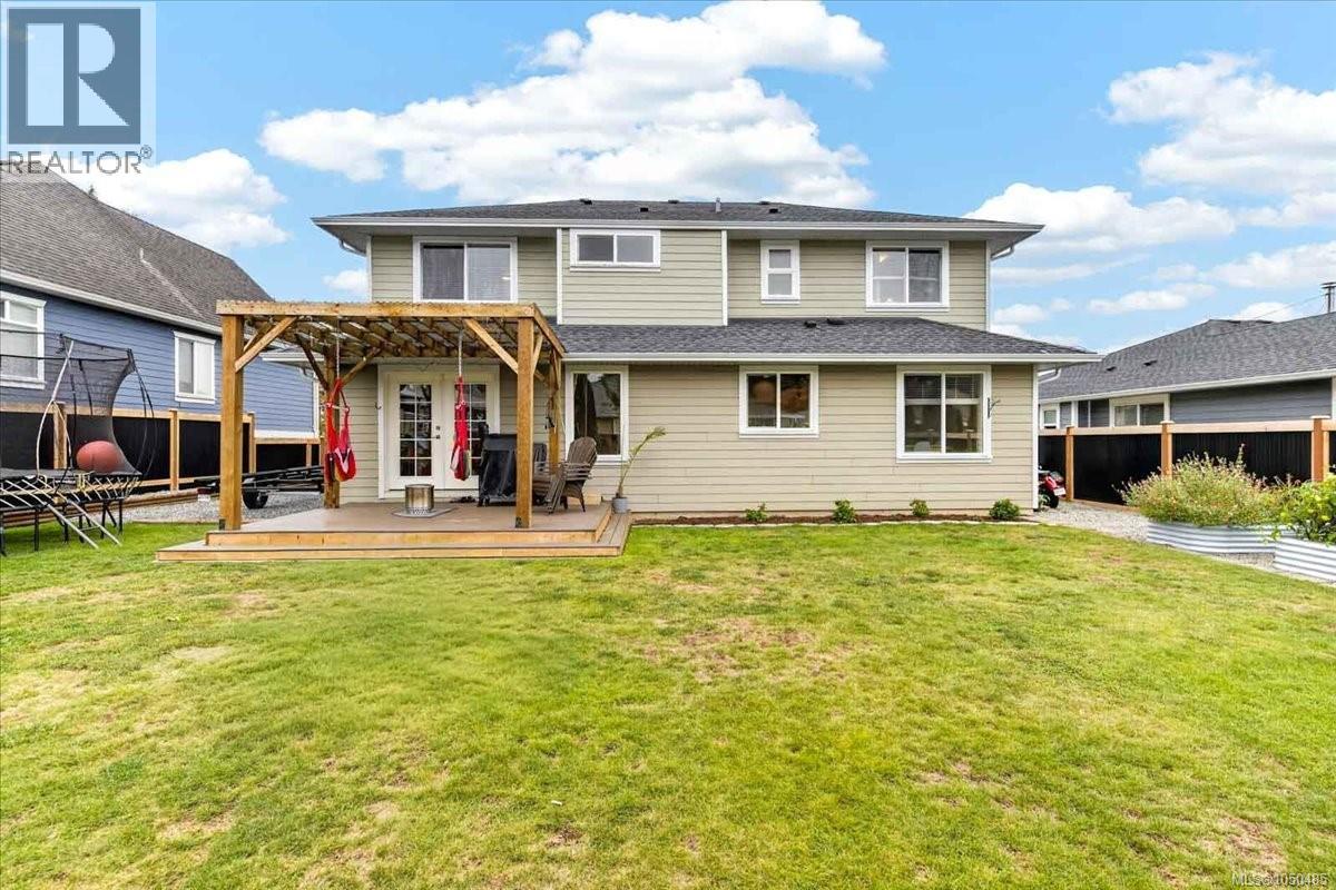 3615 Lyall Point Cres - Image 50