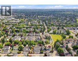 172 Somme Manor SW - photo 16