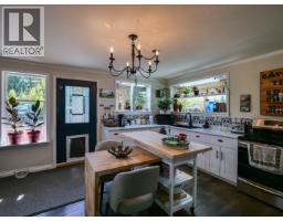 2226 Garner Road, Quesnel, BC V2J6H6 Photo 15