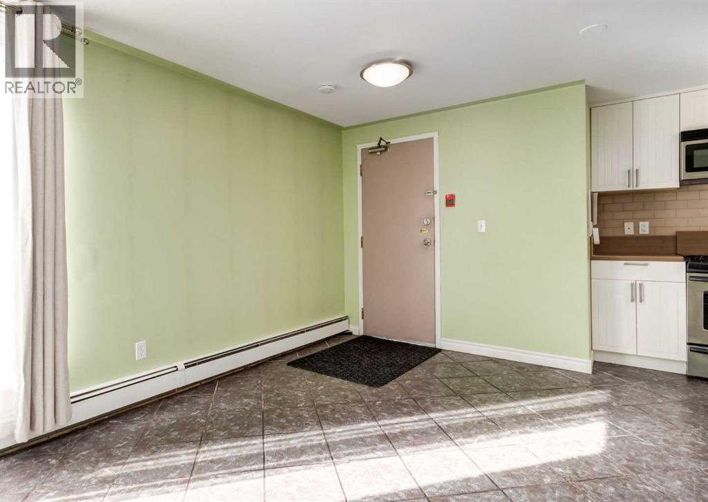 102, 128 15 Avenue SW - photo 3
