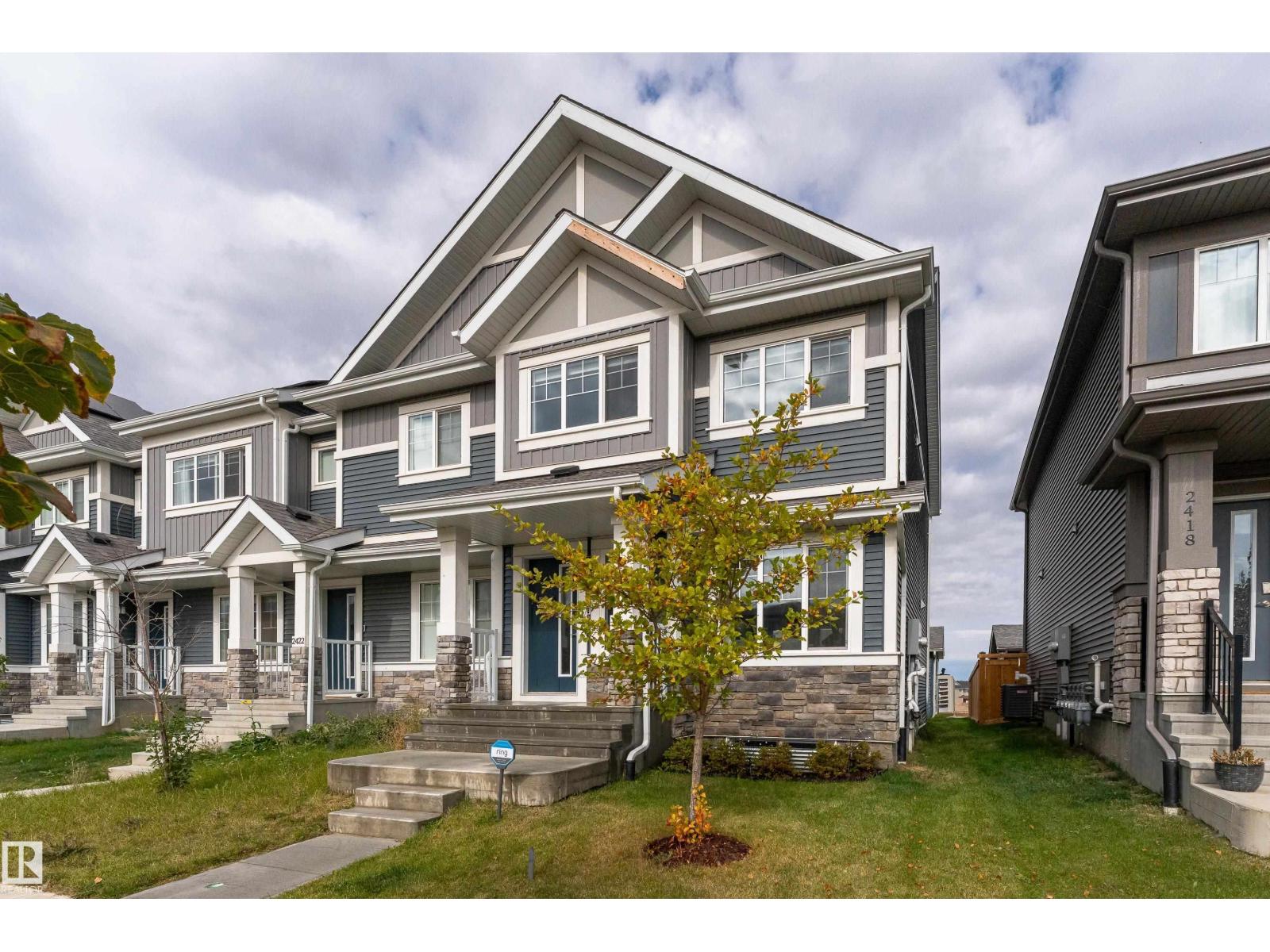 2420 TRUMPETER WY NW, Edmonton, Alberta, T5S0R9