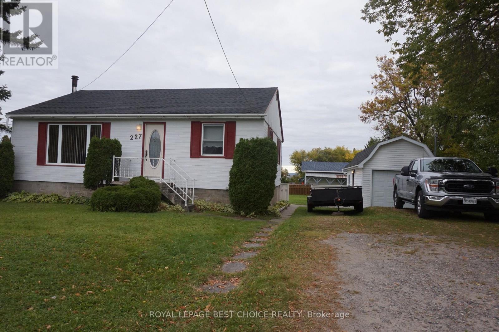 277 MERIDIAN AVENUE, Temiskaming Shores (Haileybury)