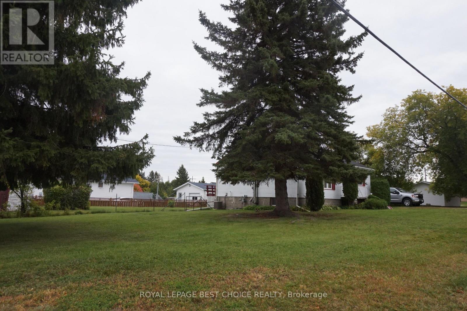 277 MERIDIAN AVENUE, Temiskaming Shores (Haileybury) — photo 2