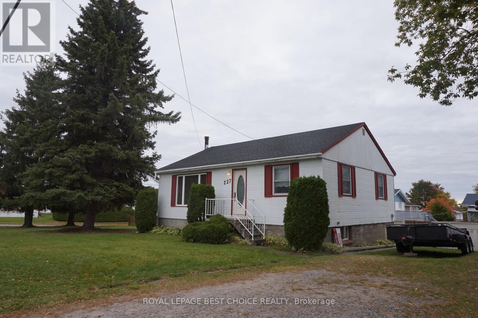 277 MERIDIAN AVENUE, Temiskaming Shores (Haileybury) — photo 3