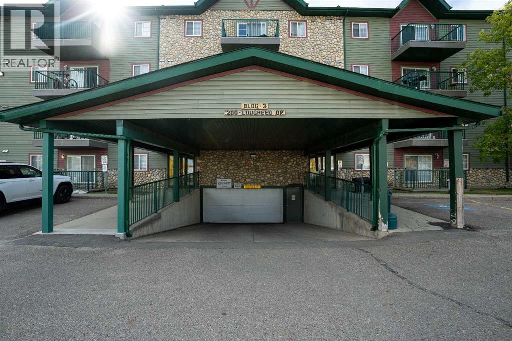 200 Lougheed Drive, Fort McMurray