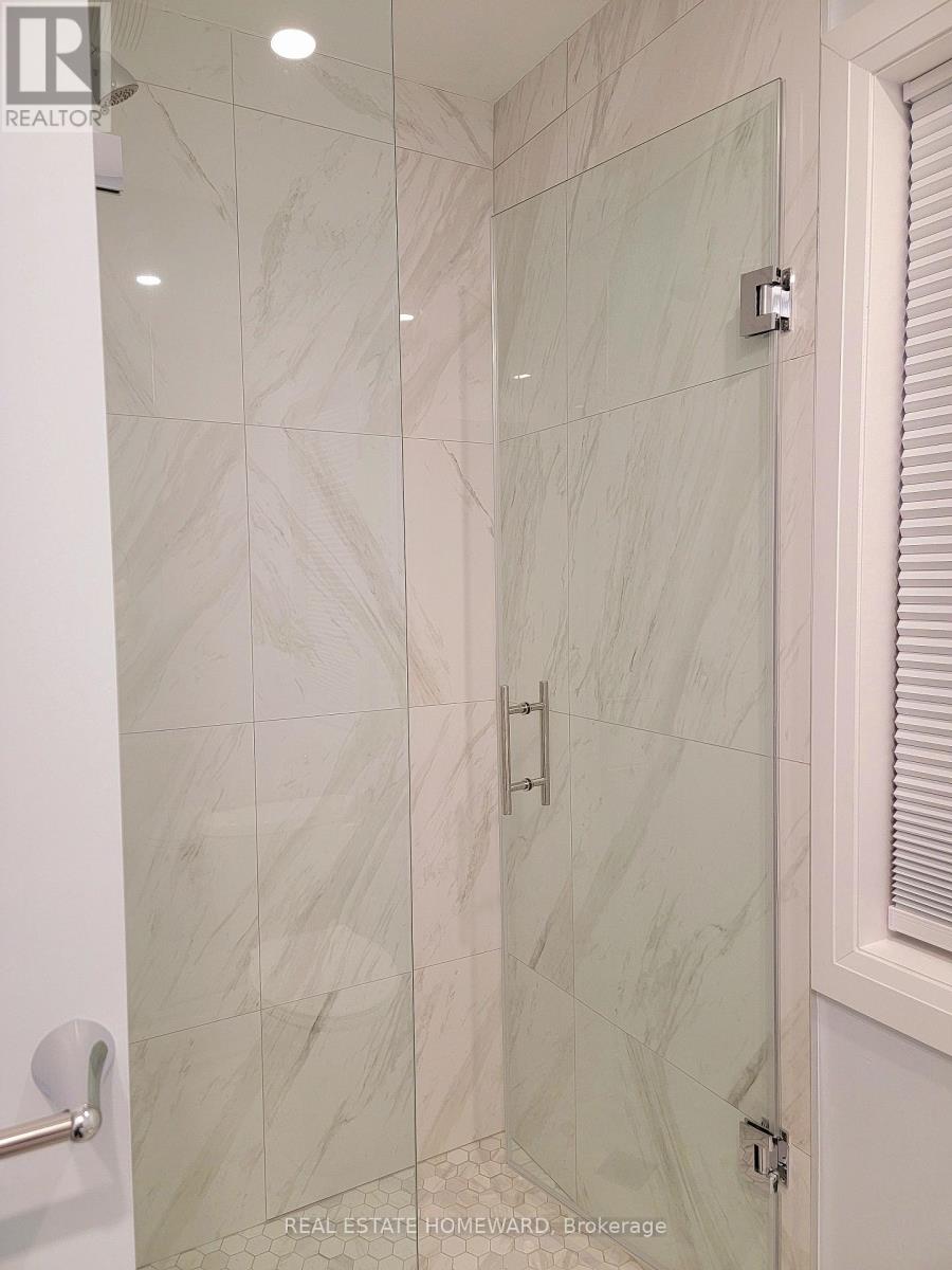 434 VICTORIA PARK AVENUE - 32