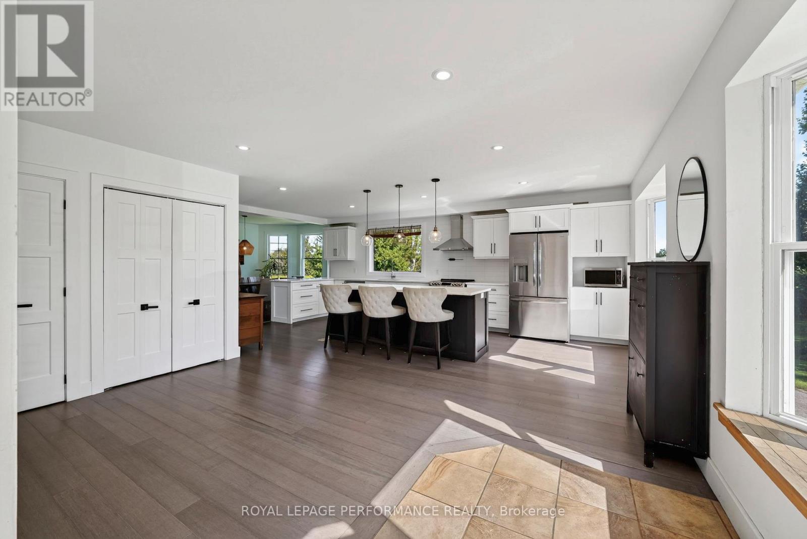 18614 MCGILLIVRAY ROAD, South Glengarry — photo 8