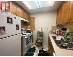 1706 - 7 Bishop Avenue, Toronto, ON M2M4J4 Photo 6