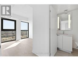 1101 - 25 Frederick Todd Way, Toronto, ON M4G0E8 Photo 9
