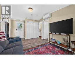 1 Lausanne Street, photo 16