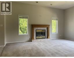 4pc Ensuite bath - 7594 2nd Street, Grand Forks, BC V0H1H0 Photo 7