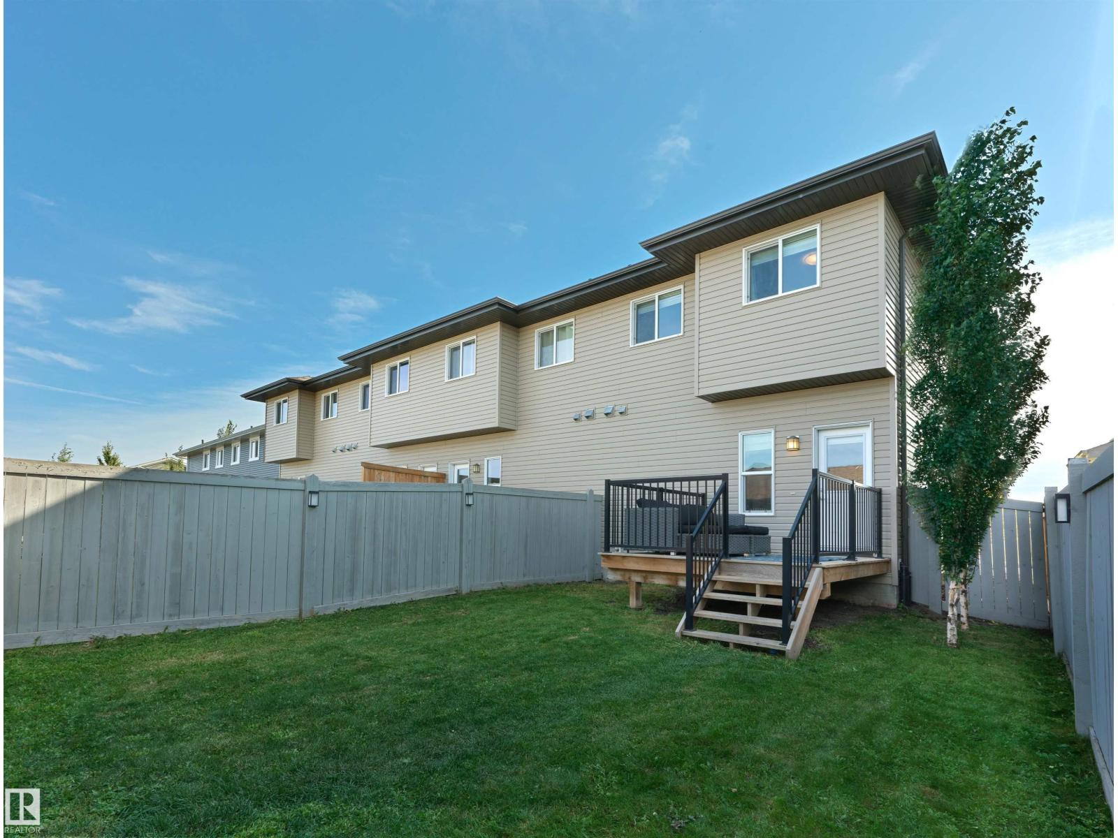 4074 CHAPPELLE GREEN SW - 24