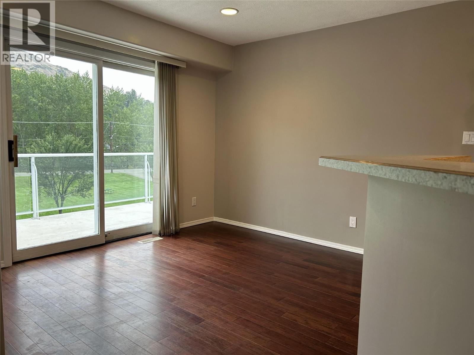 7594 2nd Street - Image 9