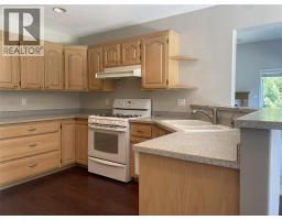 7594 2nd Street, Grand Forks, BC V0H1H0 Photo 15