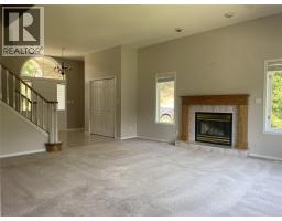 7594 2nd Street, Grand Forks, BC V0H1H0 Photo 19