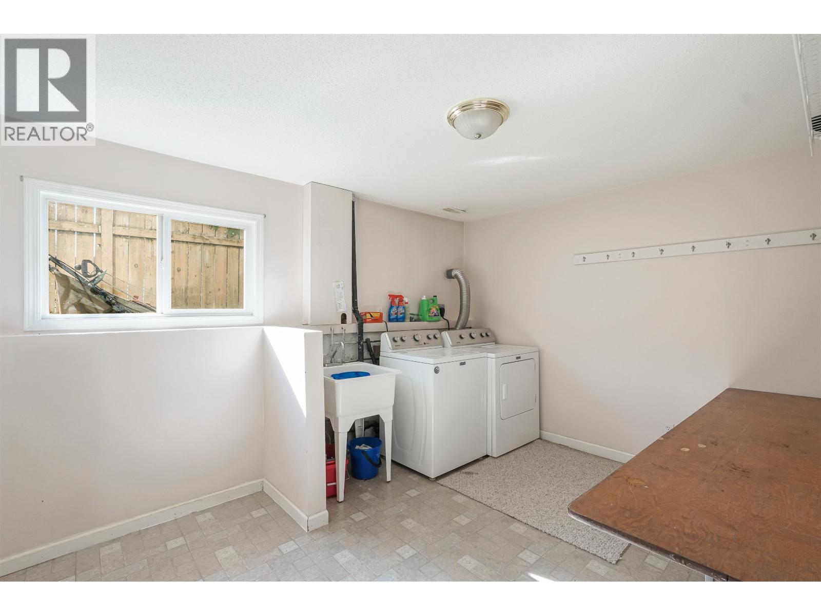39 BANYAY STREET - 19