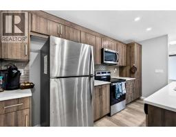 Primary Bedroom - 30 Yorkville Boulevard Sw, Calgary, AB T2X4K6 Photo 11
