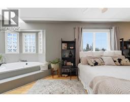 42H Green Meadow Crescent - photo 30