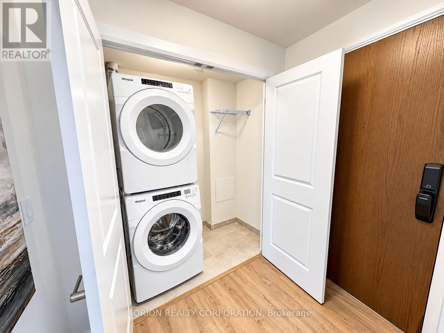 1604 - 3240 WILLIAM COLTSON AVENUE, Oakville (OA Rural Oakville) — photo 8