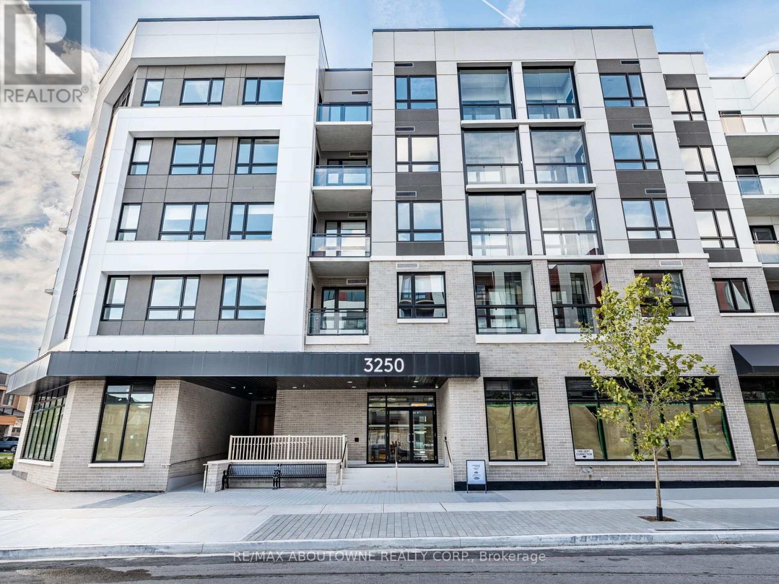 308 - 3250 CARDING MILL TRAIL, Oakville (GO Glenorchy)
