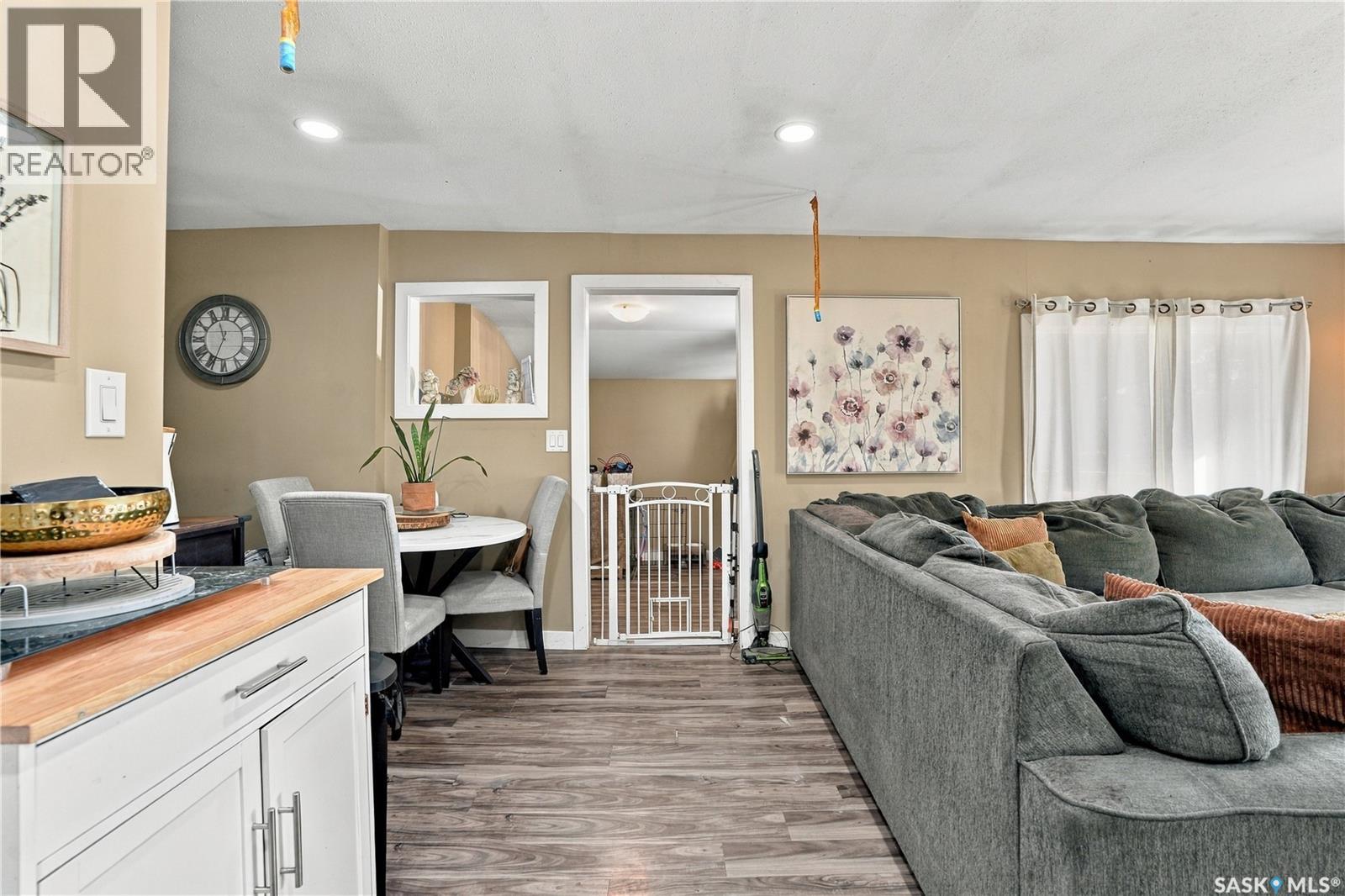 212 McDonald AVENUE E, Melfort — photo 15