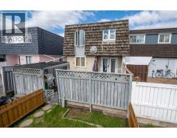 7627 24A Street SE - photo 3