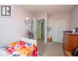 7627 24A Street SE - photo 17
