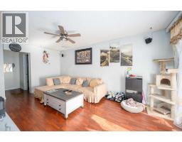 7627 24A Street SE - photo 8