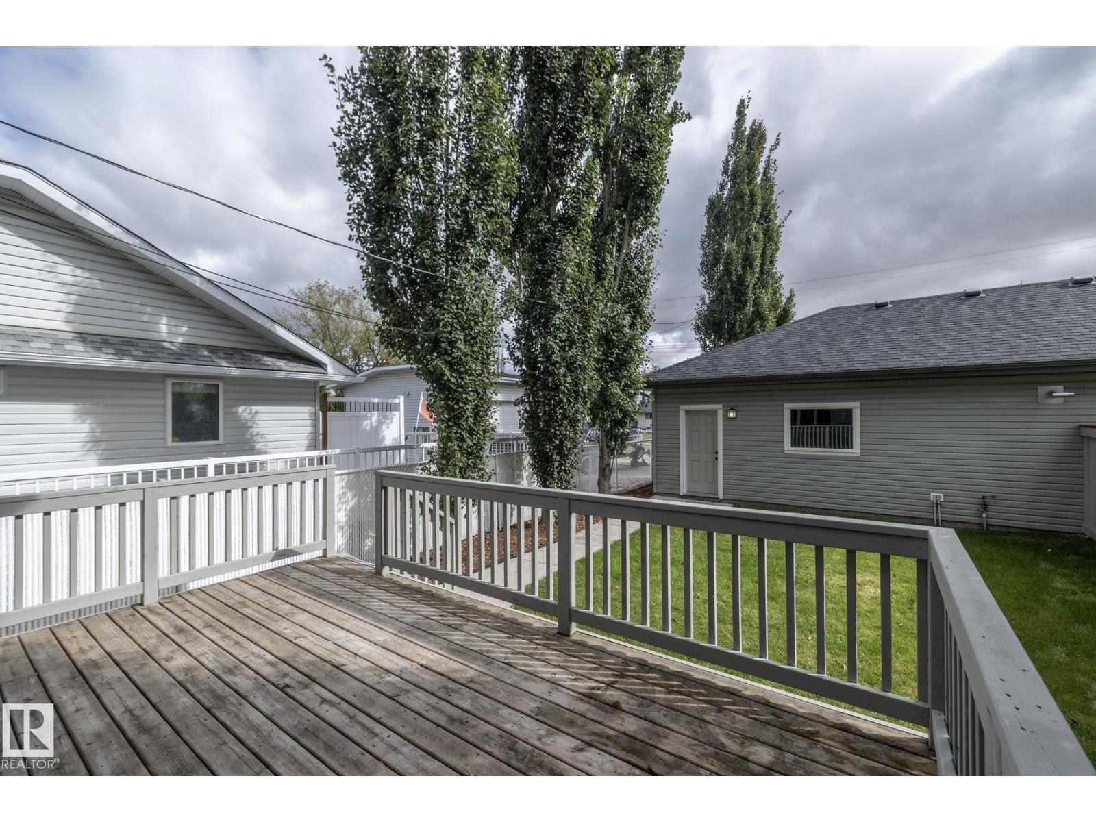 53 MICHIGAN ST - Image 69