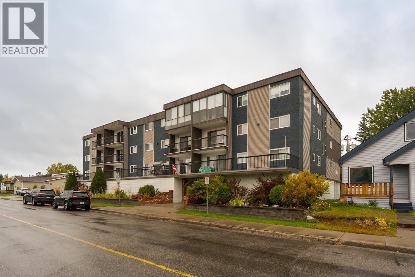 #106 1654 10TH AVENUE - 31