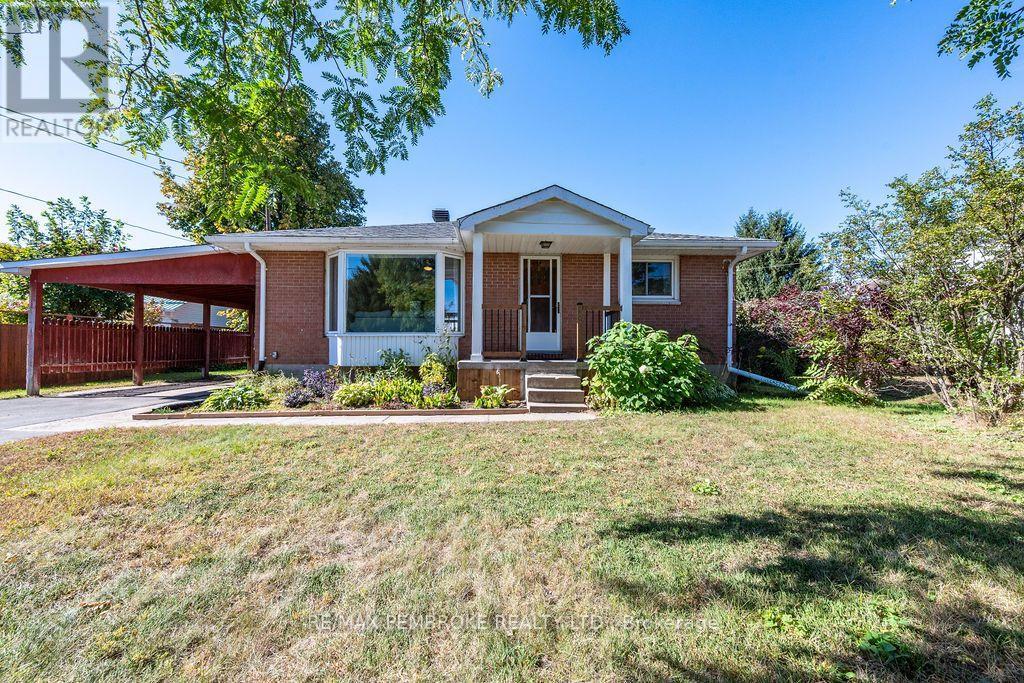 3 ELLIOTT STREET, Whitewater Region — photo 2