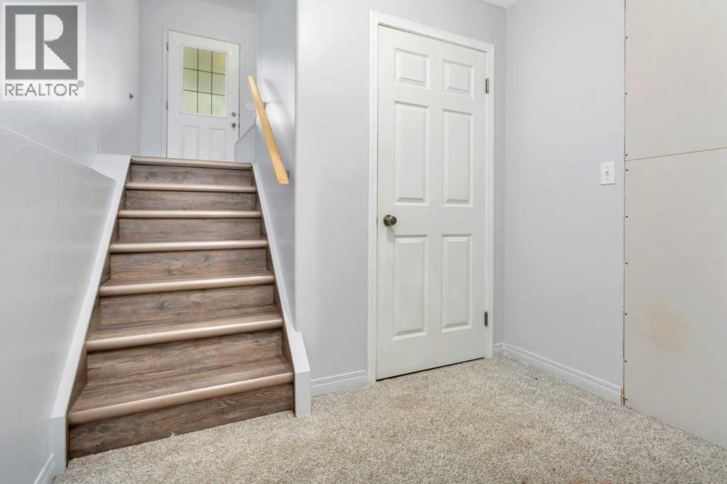 Listing photo – 108 Old Boomer Road, Sylvan Lake