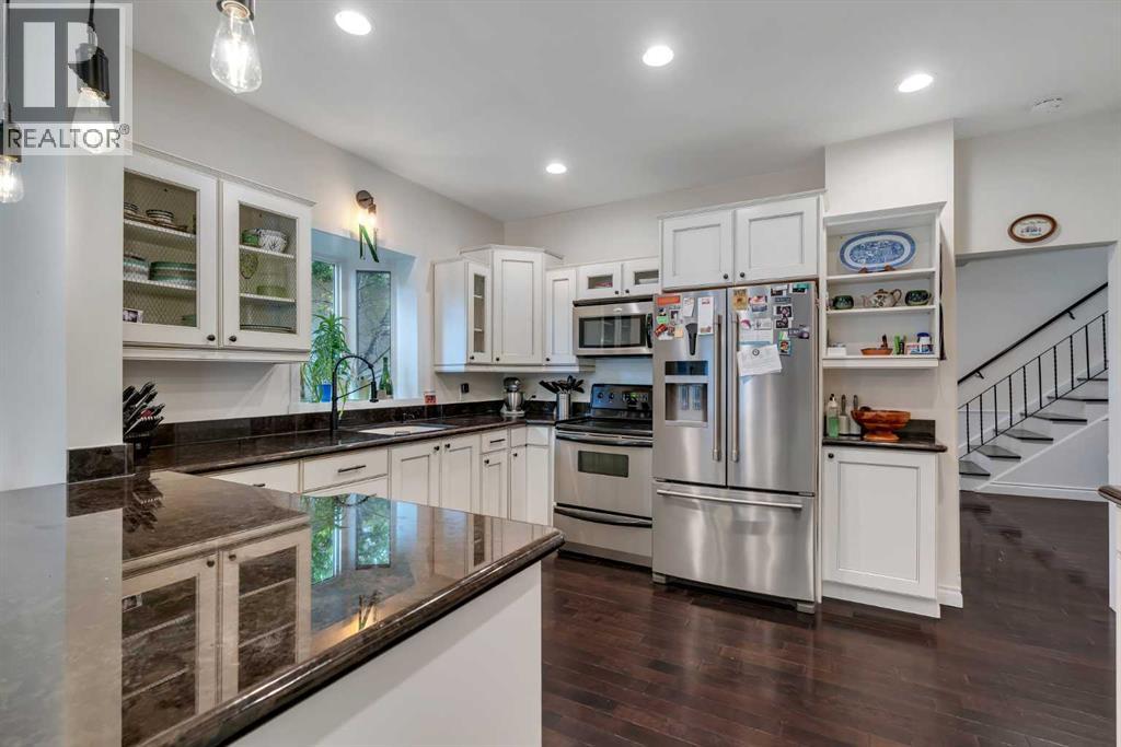 5820 Bowwater Crescent NW - photo 12