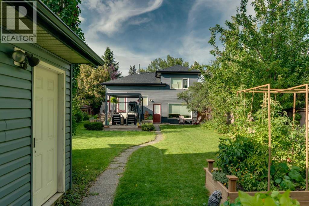 5820 Bowwater Crescent NW - photo 42
