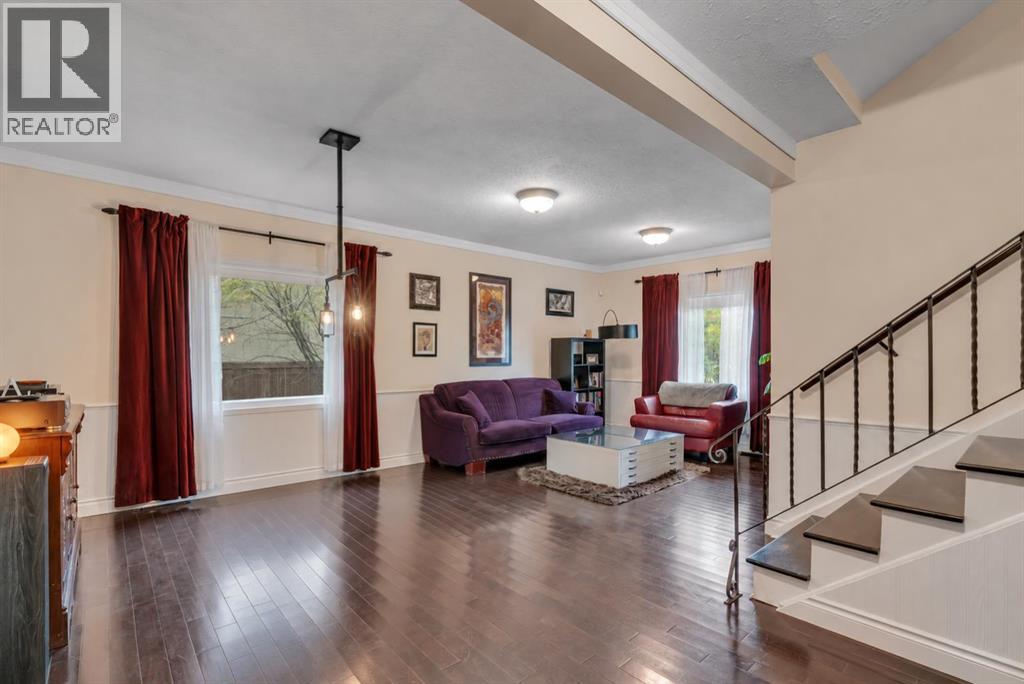 5820 Bowwater Crescent NW - photo 9