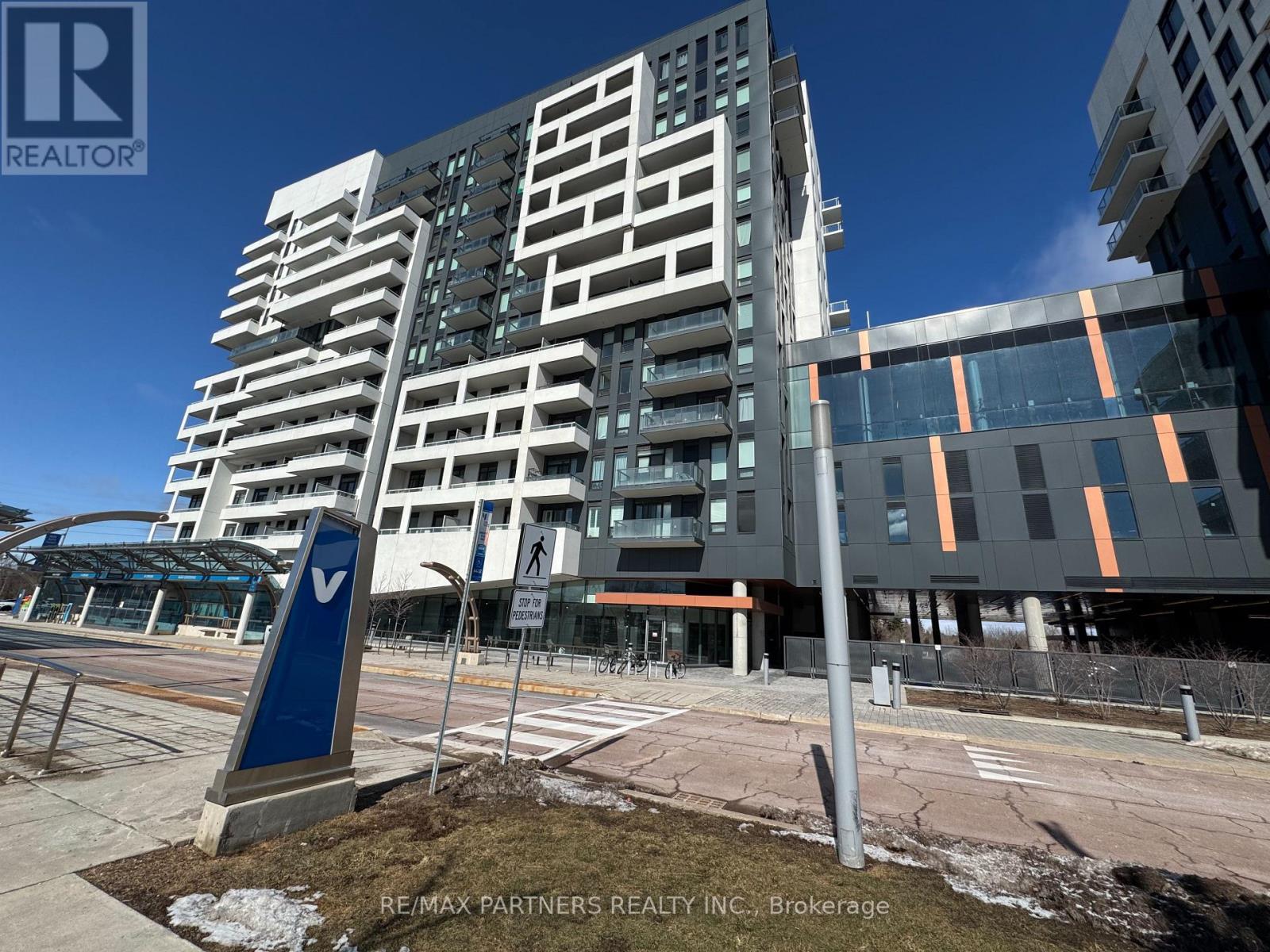 1313A - 10 ROUGE VALLEY DRIVE W, Markham (Unionville)