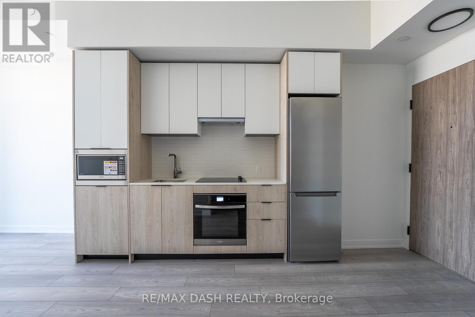 513 - 1007 THE QUEENSWAY AVENUE, Toronto (Islington-City Centre West) — photo 5