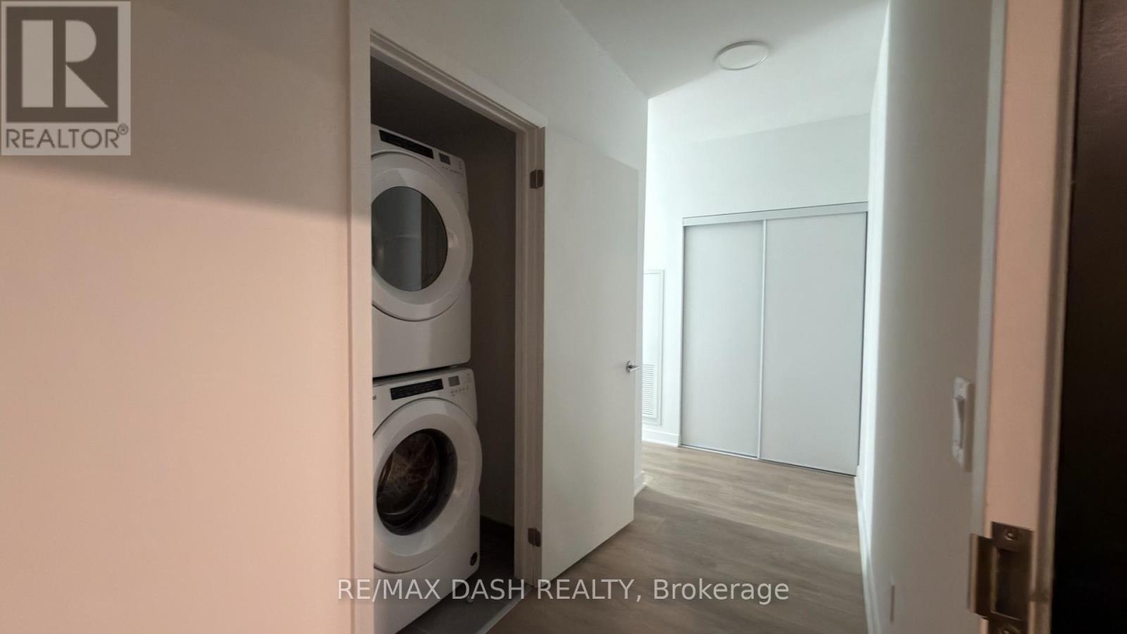 213 - 1037 THE QUEENSWAY AVENUE, Toronto (Islington-City Centre West) — photo 6