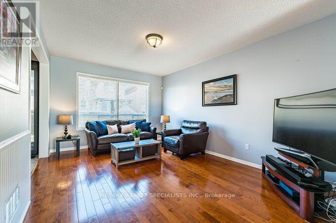 154 VALLEYWAY DRIVE, Brampton (Credit Valley) — photo 12