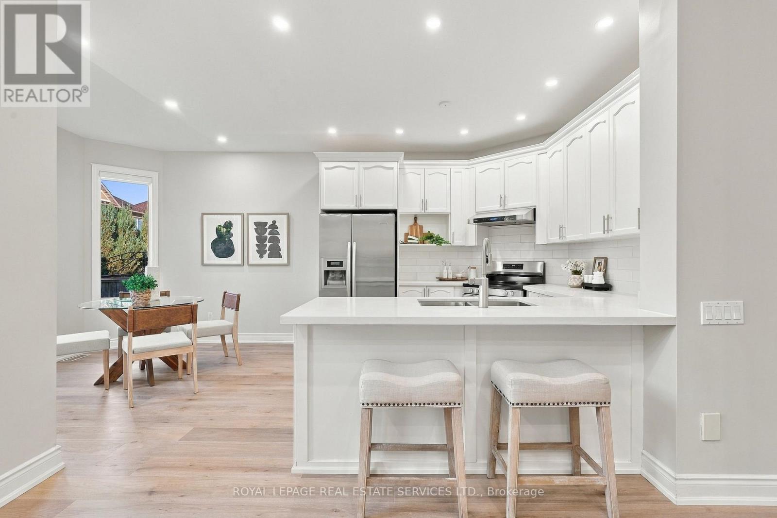 3396 HAYHURST CRESCENT, Oakville (BR Bronte) — photo 12