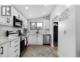 Kitchen - 37 Lilacside Drive, Hamilton, ON L8V2L5 Photo 6